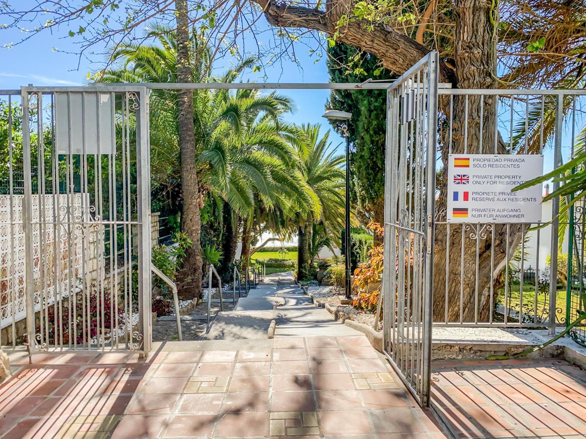 Suite Edén Torremolinos Exterior foto